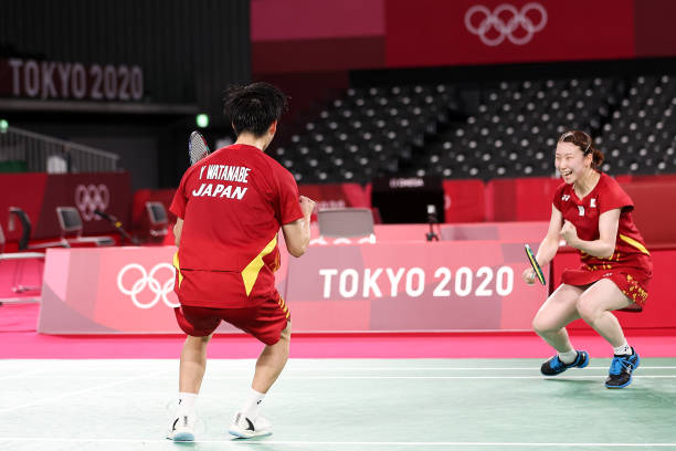 DIY羽毛球拍拉线:如何确保拉紧且耐用?