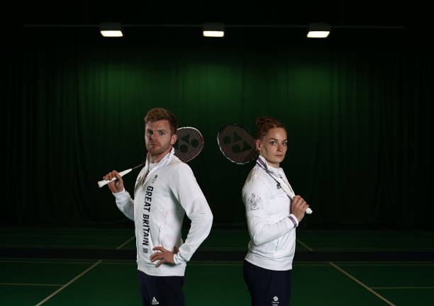 羽毛球比赛场景怎么画?构图与动态感提升方法