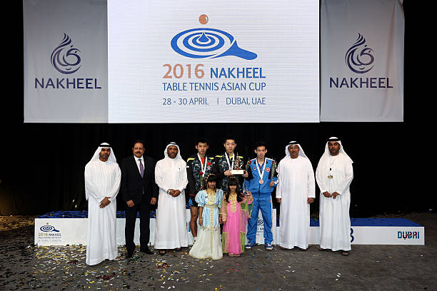 如何正确绘制羽毛球场的单打和双打线?