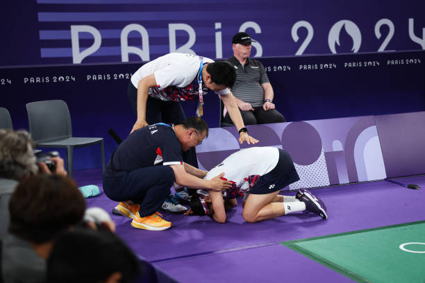 羽毛球新手必看!基本打法招式视频教程(从入门到掌握)