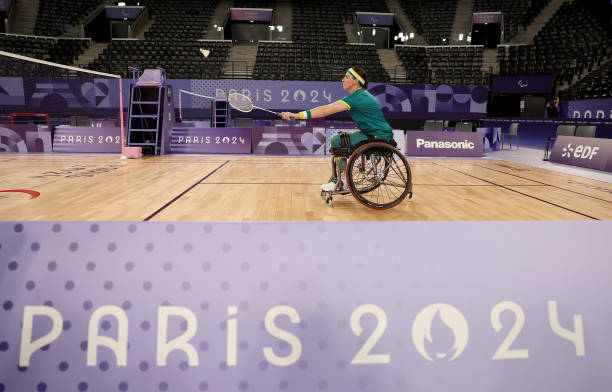 羽毛球场地的尺寸误区:常见错误测量与正确规范