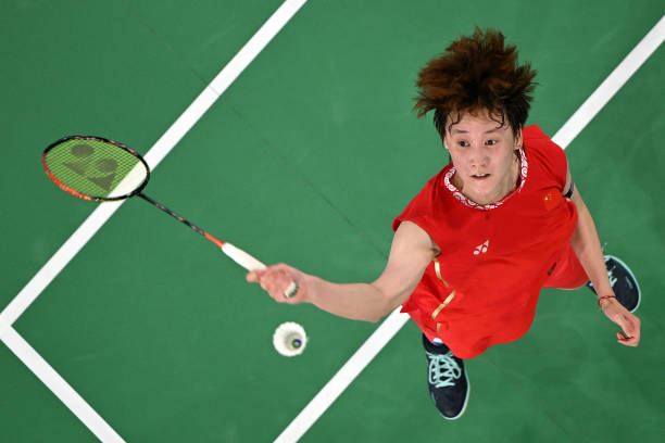 耐打型羽毛球拍盘点:再也不怕断线断拍了!