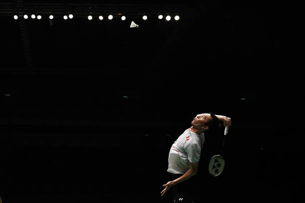 如何正确测量羽毛球场地的宽度?