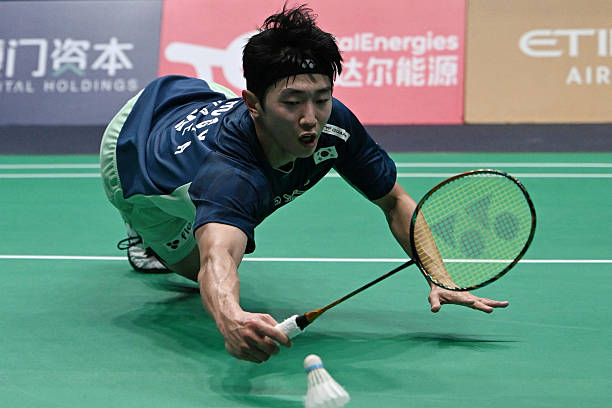 羽毛球馆投资预算:场地租金、装修、体育成本一览