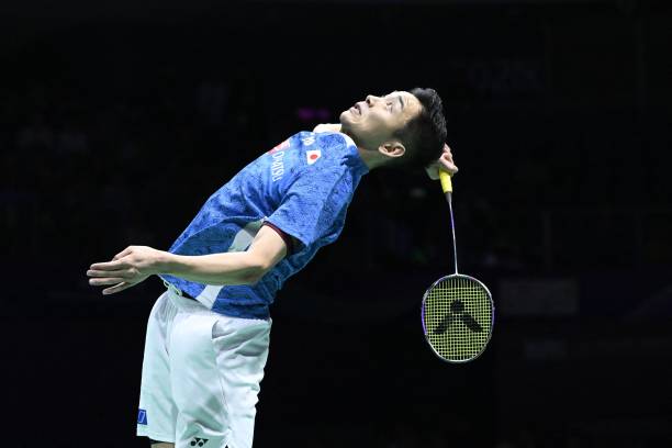 羽毛球杀球和高远球的动作究竟有何不同?