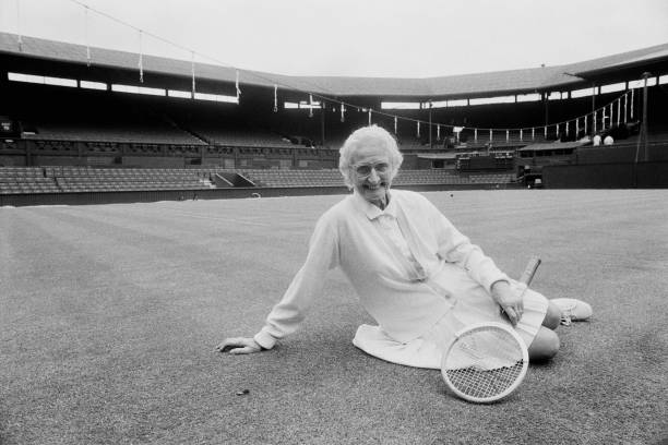 小小运动员的成长记录:幼儿羽毛球比赛精彩片段