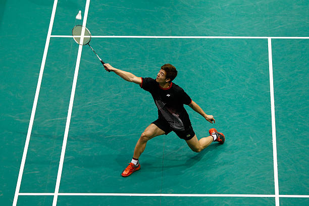 羽毛球场地划分逻辑:左单右双的规则为何必须遵守?