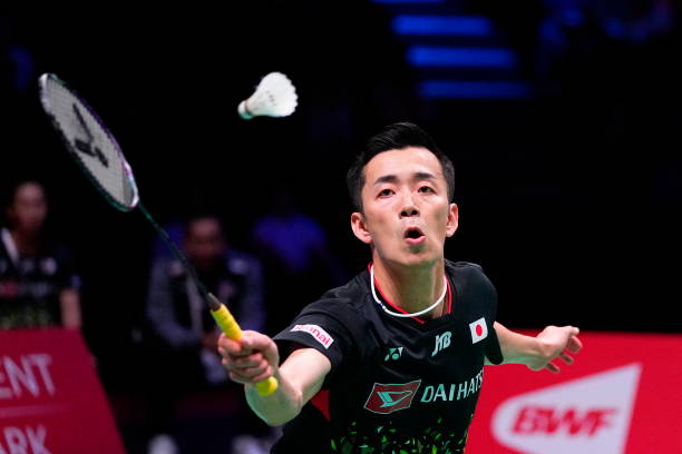 羽毛球正确姿势打法:从握拍到挥拍的全方位指南