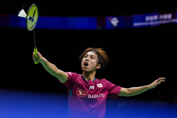 羽毛球发球、杀球、步法全教程:免费完整版