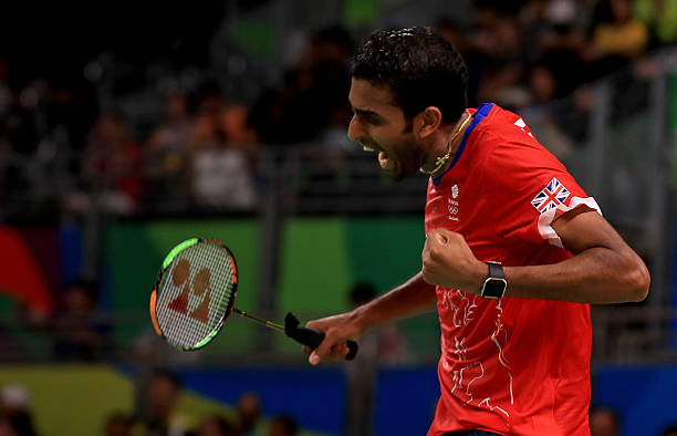 羽毛球爱好者必看:如何预防和应对网球肘