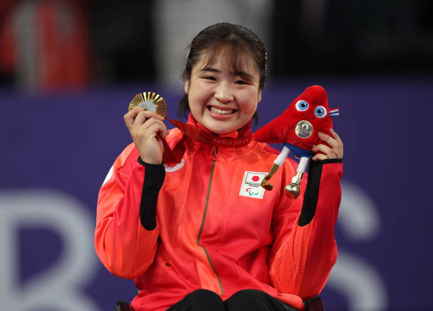 少儿羽毛球大赛视频集锦:每一拍都是成长的印记