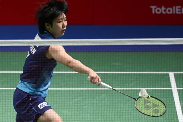 轻量化羽毛球拍5U5的优势与适用人群分析