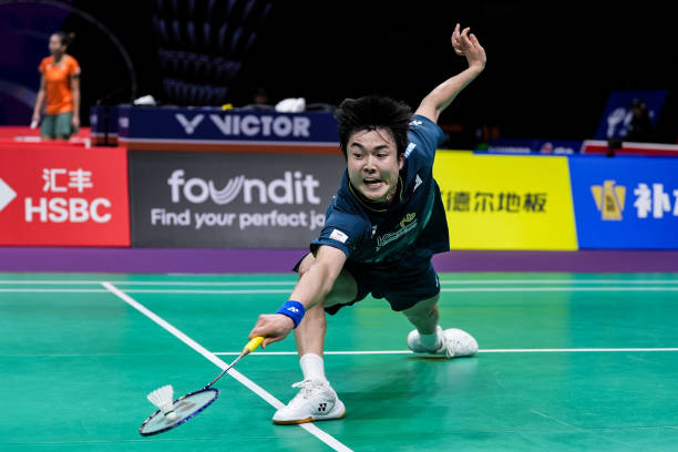 新加坡羽毛球赛决赛:安赛龙vs李梓嘉巅峰对决全程视频