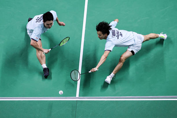 羽毛球比赛换发球规则速记口诀,轻松掌握不犯错!