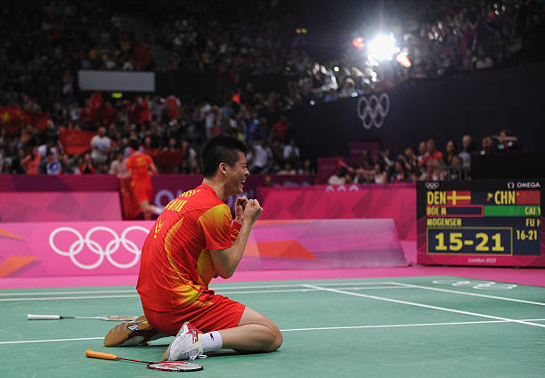 羽毛球双打左右站位跑位技巧:让对手无从下手