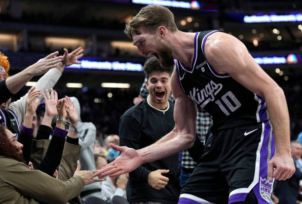 控球后卫vs得分后卫:谁才是球队真正的进攻核心?