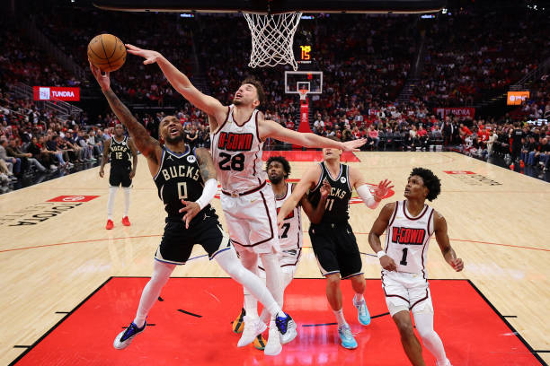 篮板球的作用与价值:不只是抢球那么简单