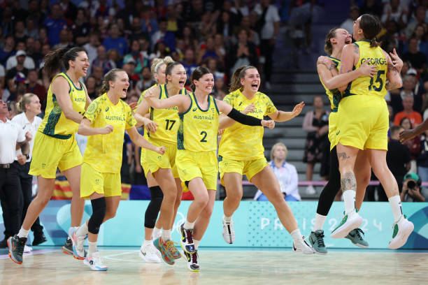 2023-2024赛季CBA常规赛:浙江广厦vs新疆男篮全场回放