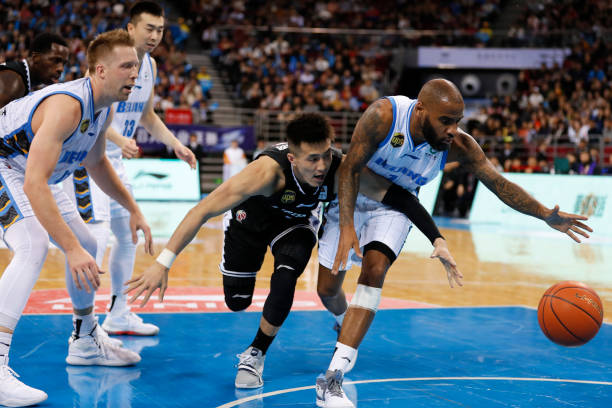 企鹅篮球直播间位置指南:轻松找到NBA、CBA直播