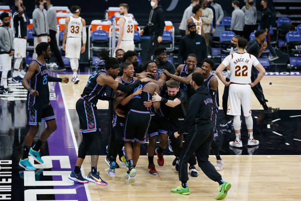 Flopper与篮球战术:是聪明还是违规?