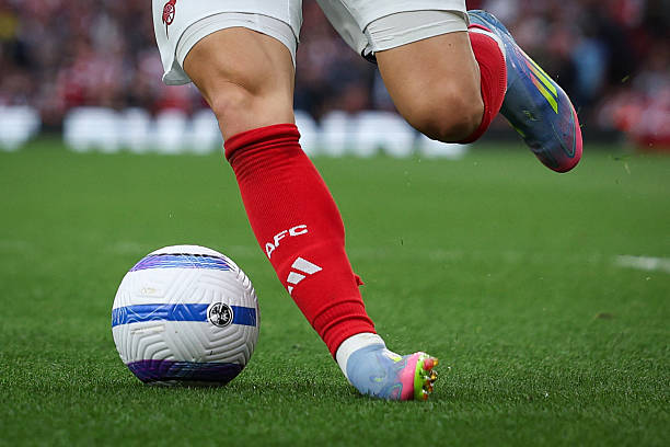 齐达内52岁生日:从球员到教练,传奇仍在继续