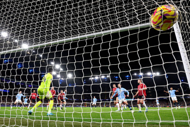 德甲logo原型设计者:一段鲜为人知的故事