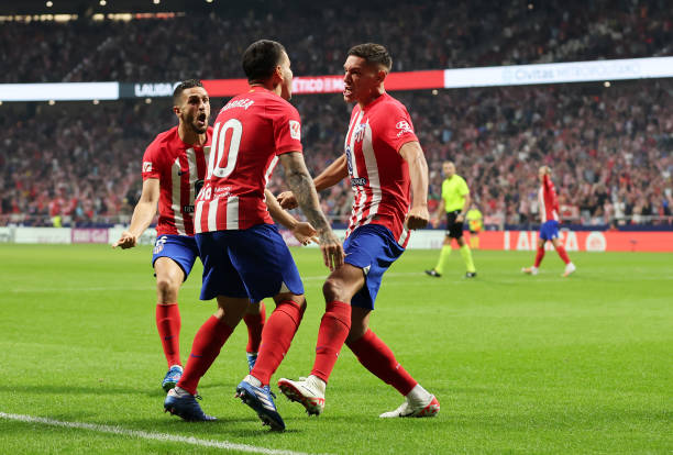 点球主罚权归属:球员和裁判的博弈