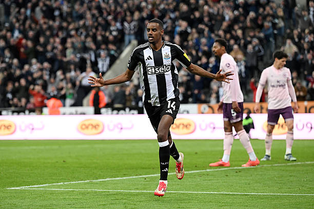 官方发布:德甲2024赛季俱乐部名单,沙尔克04重返顶级联赛