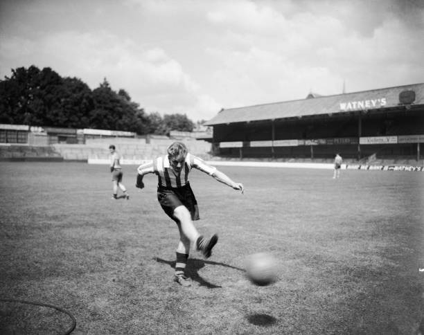 球门球进球有效规则何时被国际足联采纳?