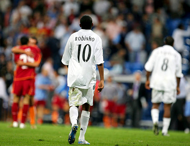 国米vs巴黎欧冠决赛全纪录:3-2惊险夺冠,姆巴佩哑火