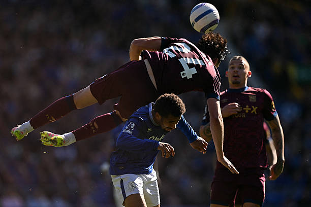 跨马足球鞋的用户体验:球员们的真实反馈