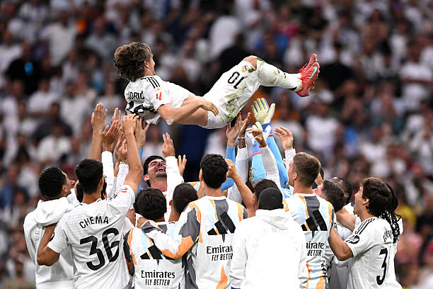 从倒钩到远射:2021普斯卡什奖精彩瞬间回顾