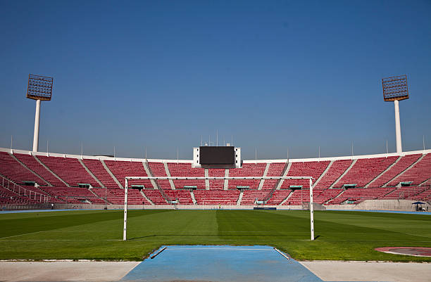 从GIF看传奇:齐达内马赛回旋如何戏耍防守球员