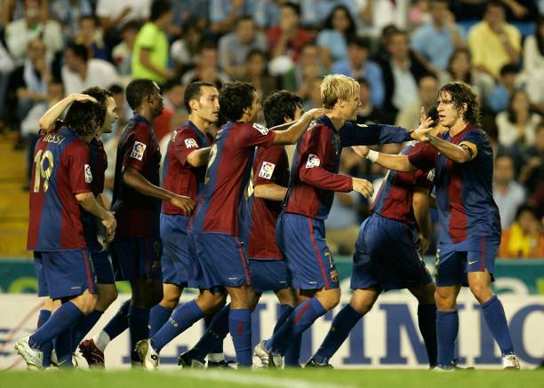 凌空抽射与倒挂金钩:足球技术难度的终极对决