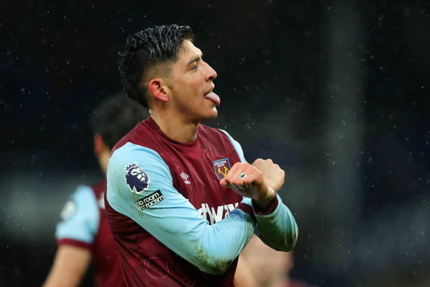 风格:历史回顾,带有故事性