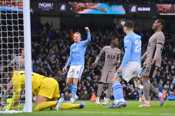 蒿俊闵德甲之旅:中国球员的突破与挑战