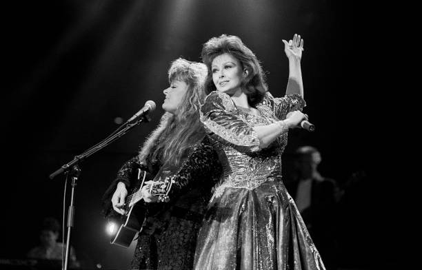 如何定义帽子戏法?是否必须连续进球?