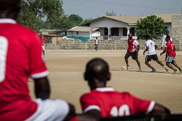 哈兰德吃饼集锦:看挪威神锋如何轻松破门