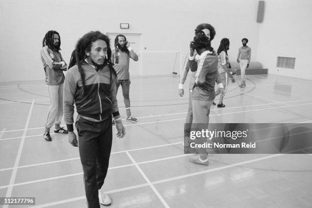 德甲冠军奖杯制作工艺揭秘:如何打造传奇荣誉