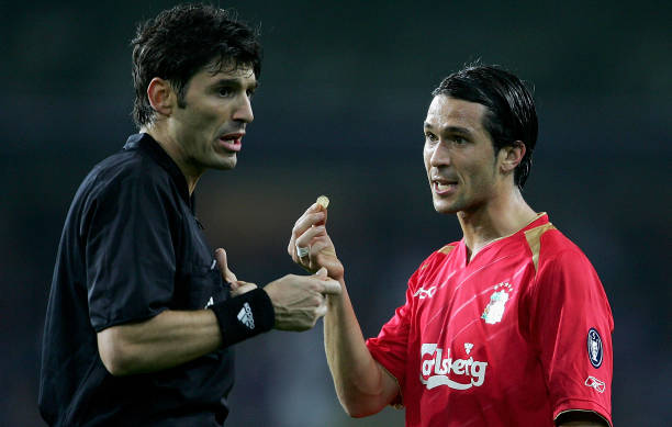 他就是答案:陈英雄与球队的救赎