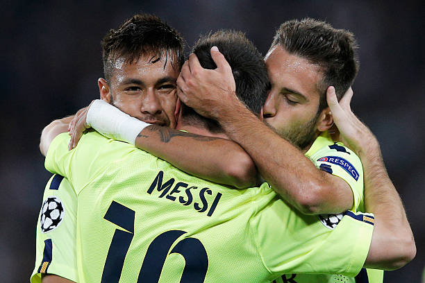 贝克汉姆十大经典进球:弧线球与任意球的艺术