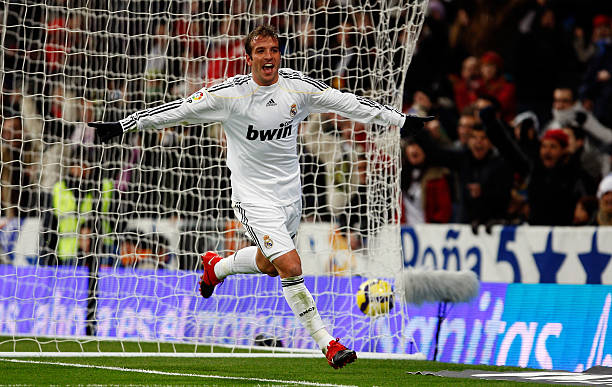 欧冠几年一次?探索赛事背后的商业价值与影响力