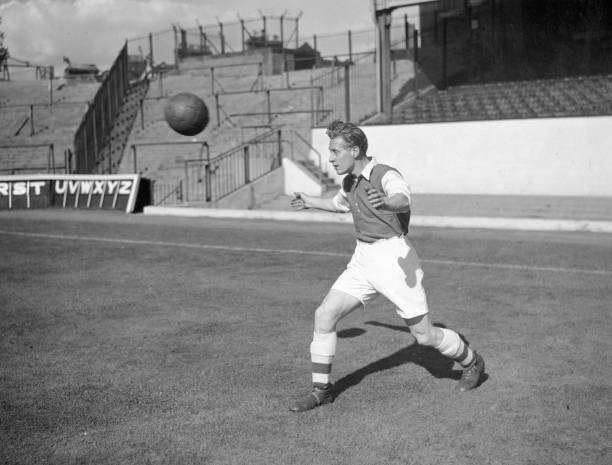 齐达内执教的真实水平:球员管理、临场调整与战术造诣