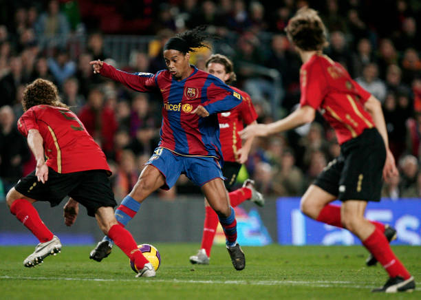 南斯拉夫解体前的足球巨星:十大传奇球员排名