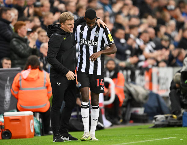 C罗最新俱乐部归属:从皇马到尤文再到中东的轨迹