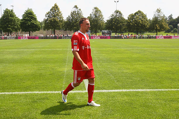 欧冠赛事直播平台推荐:如何免费观看欧冠比赛