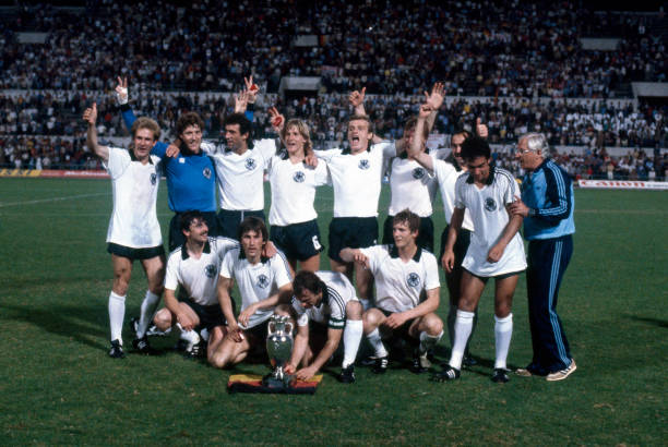 (按时间顺序讲解比赛从开始到结束的各个环节)