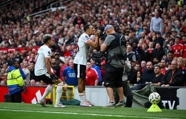 队友看了想打人!足球史上最离谱的乌龙球TOP10