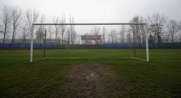 江苏足球联赛最新排名:2025赛季第X轮积分榜出炉