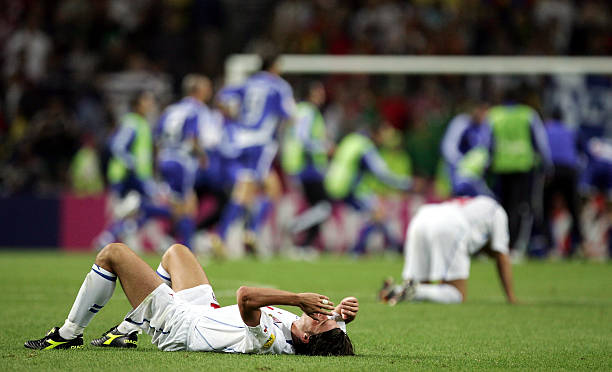 (突出其年龄与表现的对比,有冲击力)